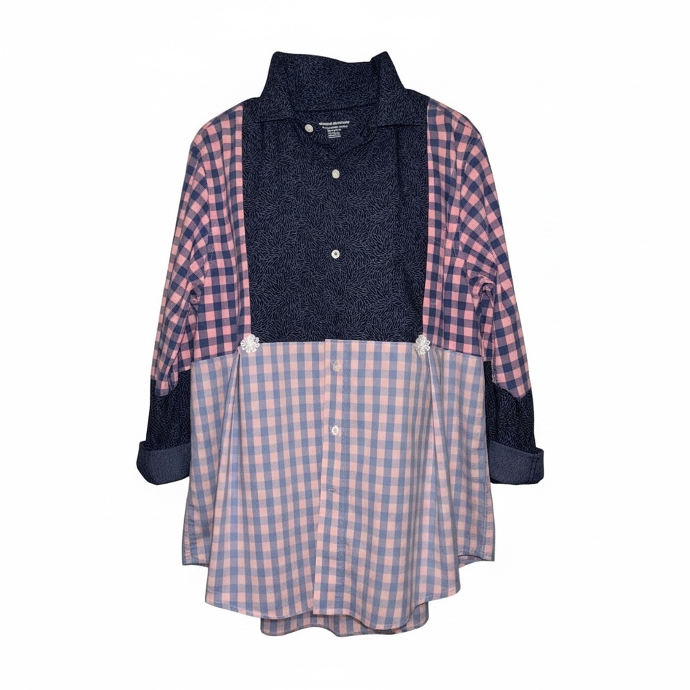 Upcycled Women's Pink and Navy Vegas Shirt
